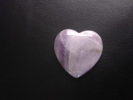 سنگ آمیتیست طبیعی تراش قلب2
