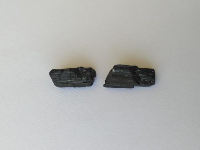 سنگ تورمالین سیاه (کد585)